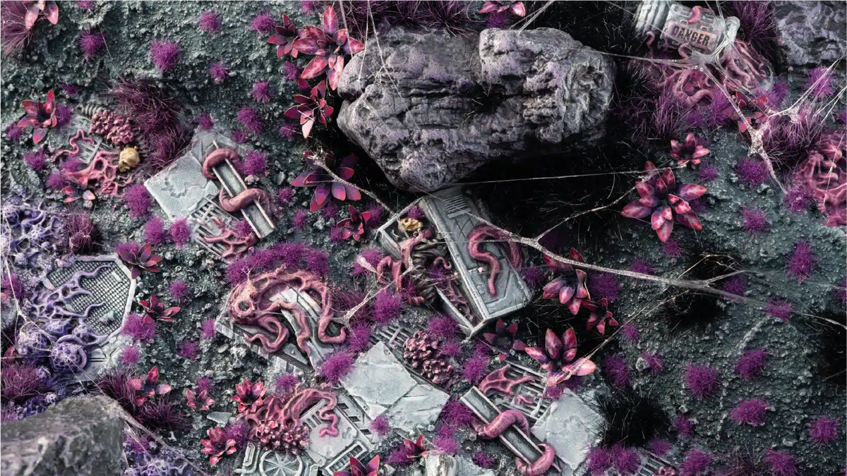 Boîte de mise en socle  Purple Swarm de Gamer Grass